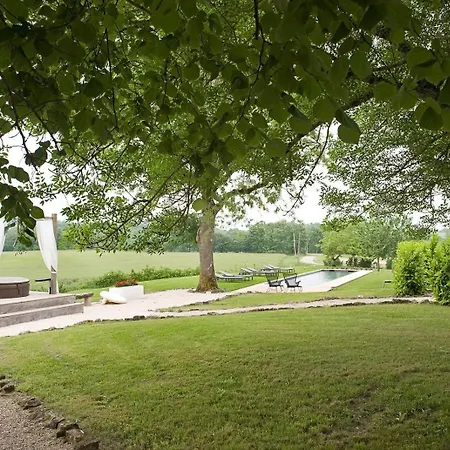 Domaine De L'isle Basse Nocleg ze śniadaniem