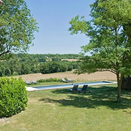 Domaine De L'isle Basse 4*