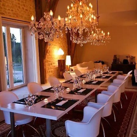 Domaine De L'isle Basse Nocleg ze śniadaniem