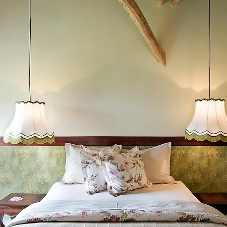 Domaine De L'isle Basse Fontanes (Lot)