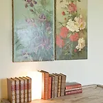 Bed & Breakfast Domaine De L'isle Basse 4*