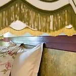 Bed & Breakfast Domaine De L'isle Basse Fontanes (Lot)