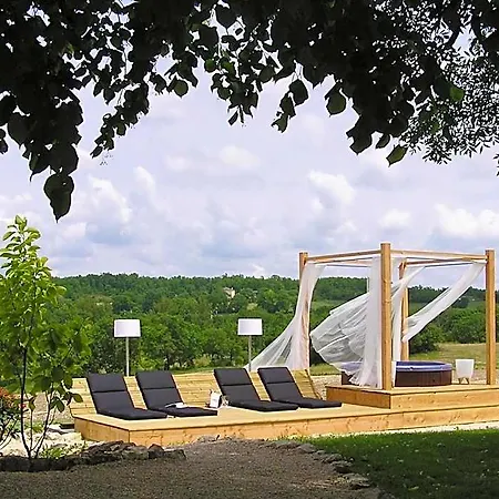 Domaine De L'isle Basse 4*