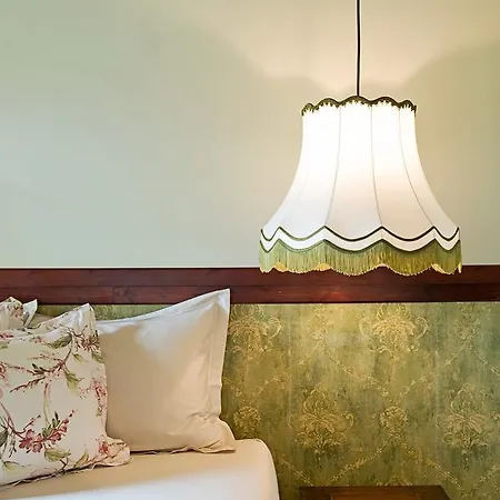 Domaine De L'isle Basse B&B