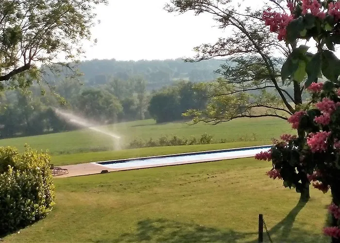 فندق مبيت وإفطار Domaine De L'isle Basse